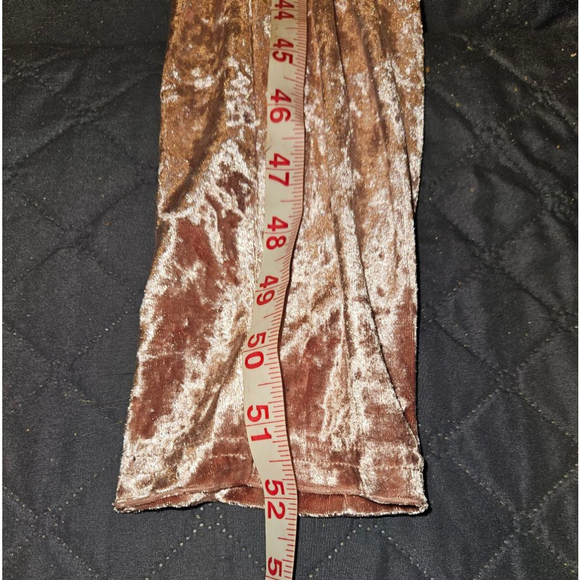 Forever 21 Pink Velvet Jumpsuit Women's Medium - Picture 11 of 12